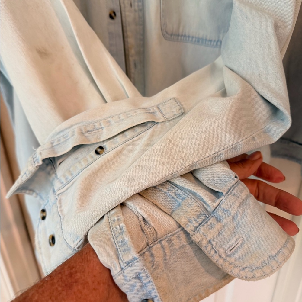 Lot of 2 Chambray Shirts – Men’s XL – Distressed / Workwear / Worn-In - Picture 8 of 15